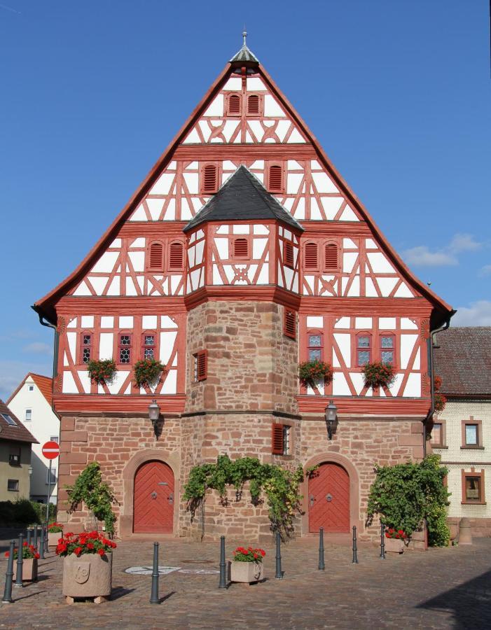 Ferienwohnung Am Brunnen Großheubach Zewnętrze zdjęcie